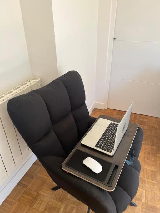 Appartement Entiry Apartment, Private In